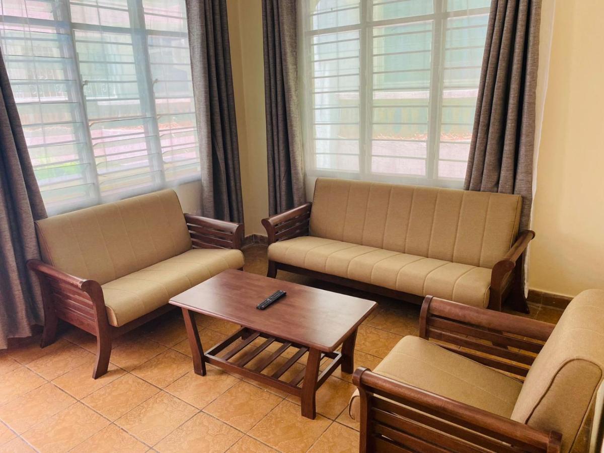Merry Villa Hotel&Apartments Mombasa Esterno foto