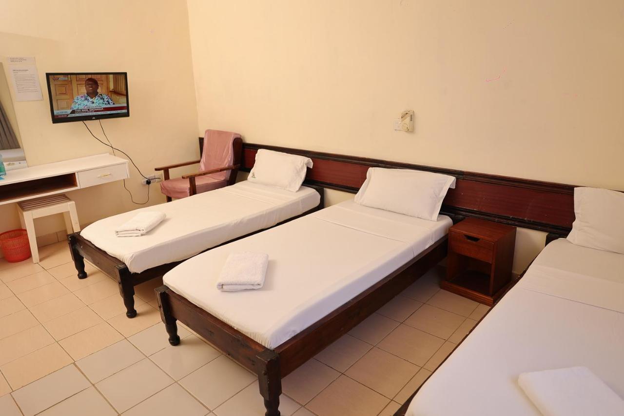 Merry Villa Hotel&Apartments Mombasa Esterno foto