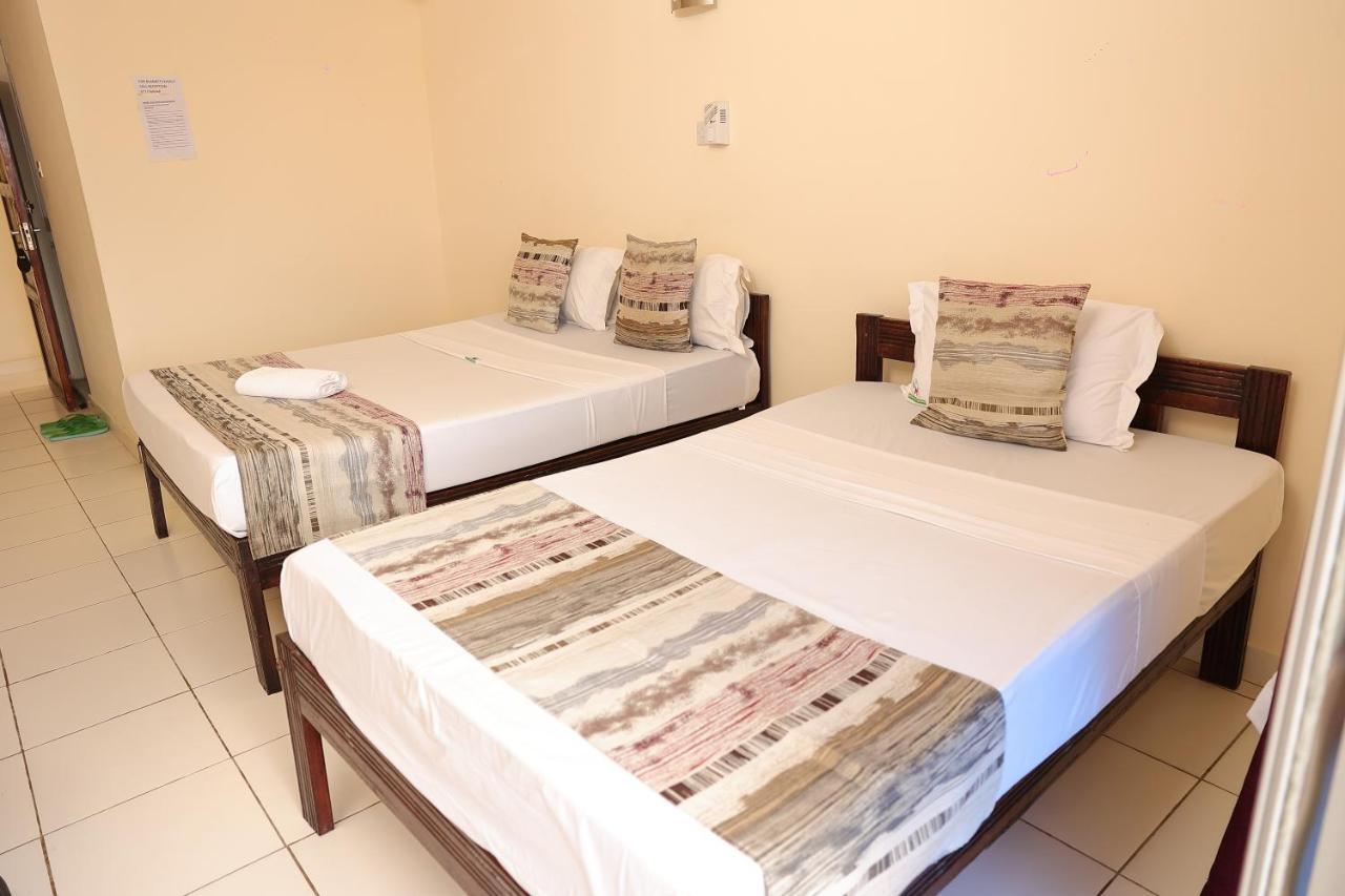 Merry Villa Hotel&Apartments Mombasa Esterno foto
