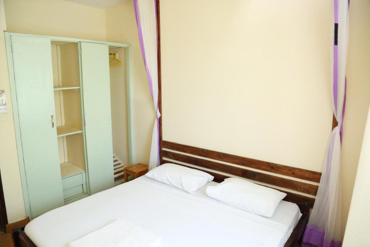 Merry Villa Hotel&Apartments Mombasa Esterno foto